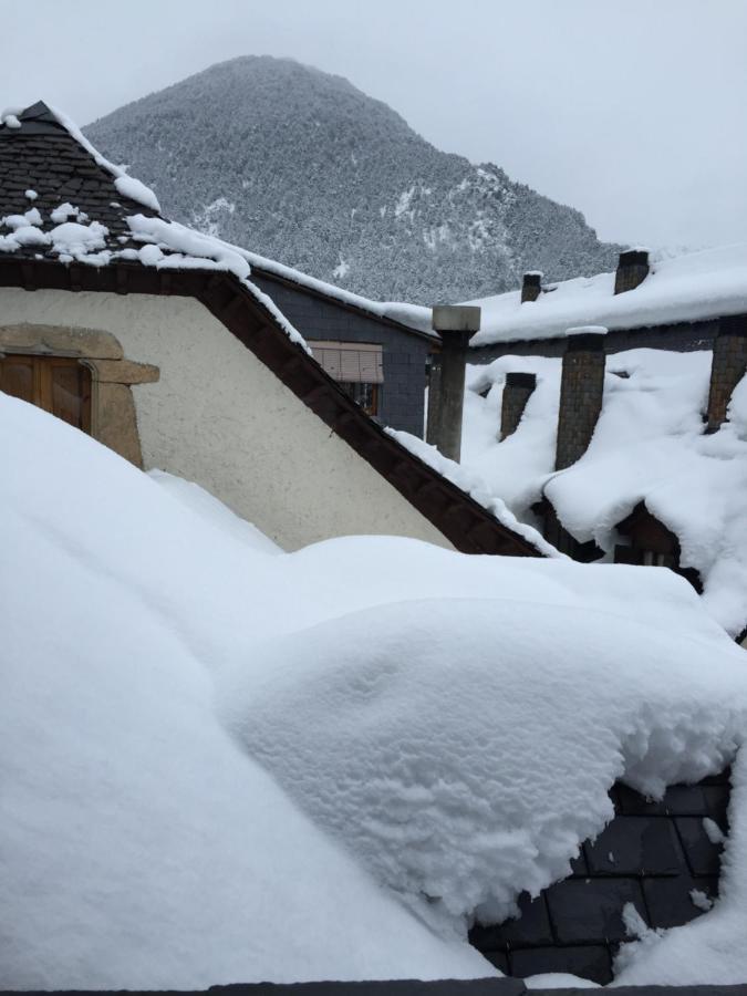 Esplendido Atico En Sallent Con Vistas Sallent de Gállego Extérieur photo