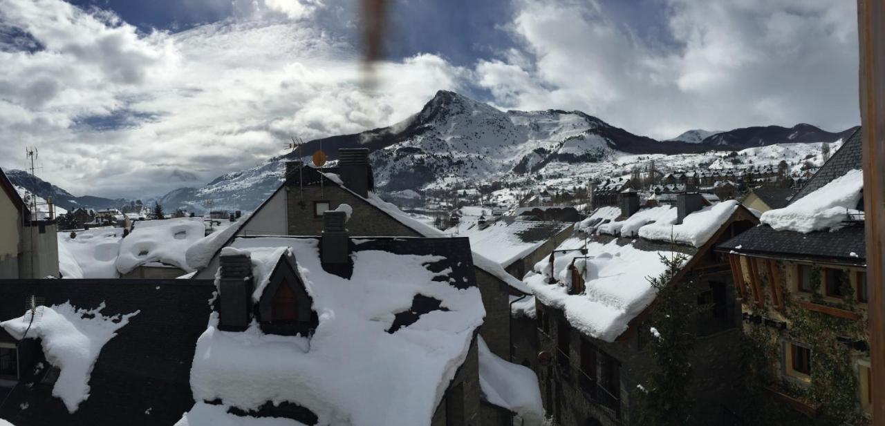 Esplendido Atico En Sallent Con Vistas Sallent de Gállego Extérieur photo